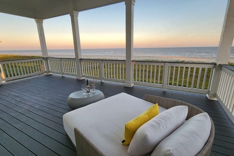 2nd floor: 2nd covered deck, off the Master Bedroom ( or bedroom 2)