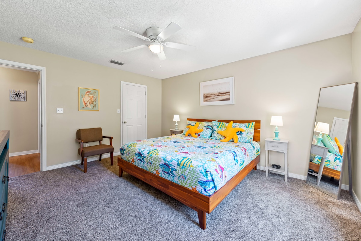 Cozy Family Beach Retreat – August & Fall Dates!