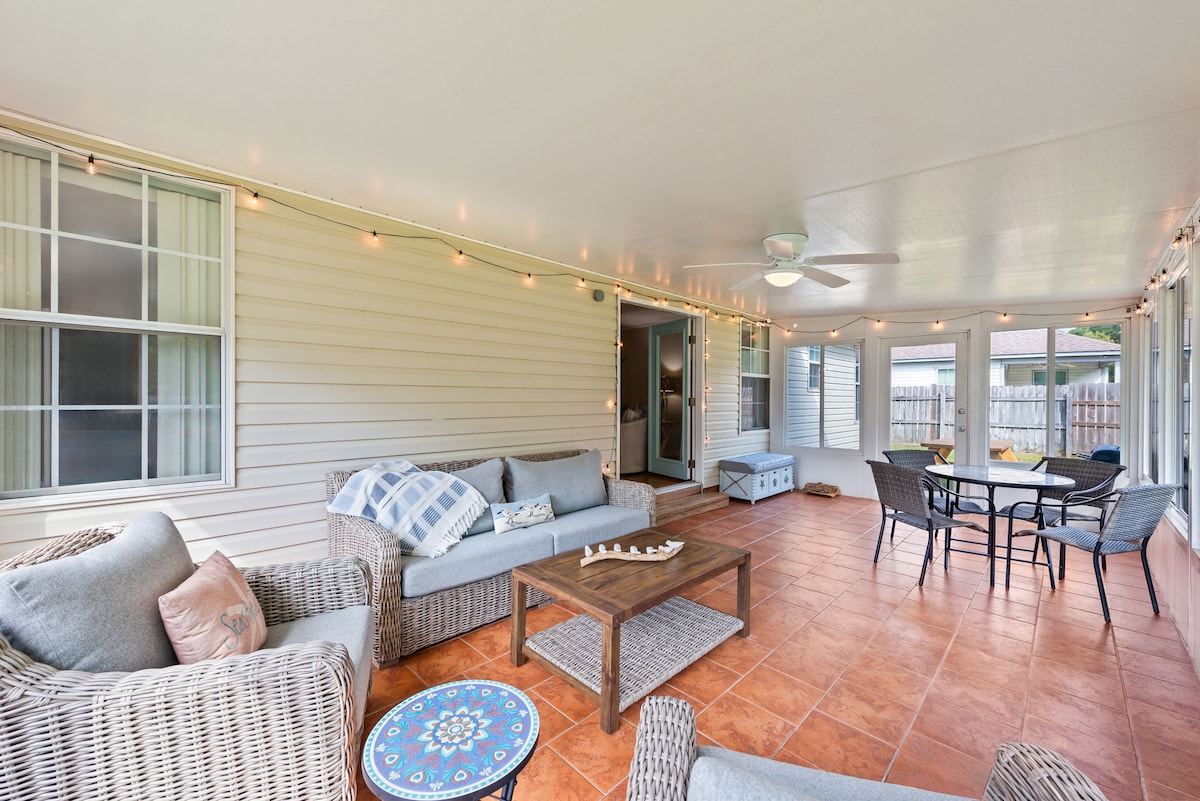 Coastal Navarre retreat between Destin & Pensacola - Holiday Home