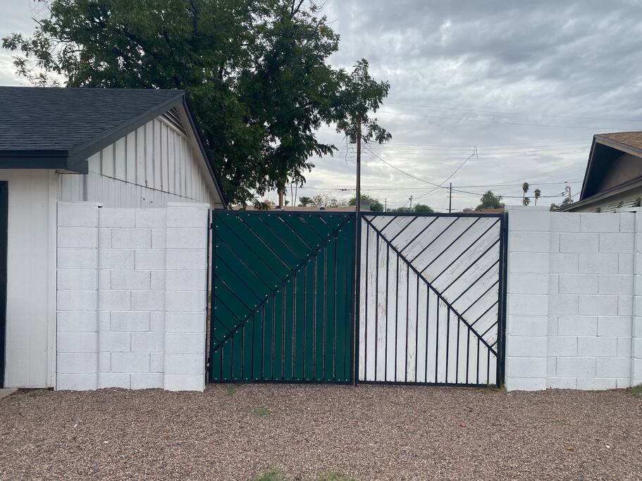 Backyard gate for RV
