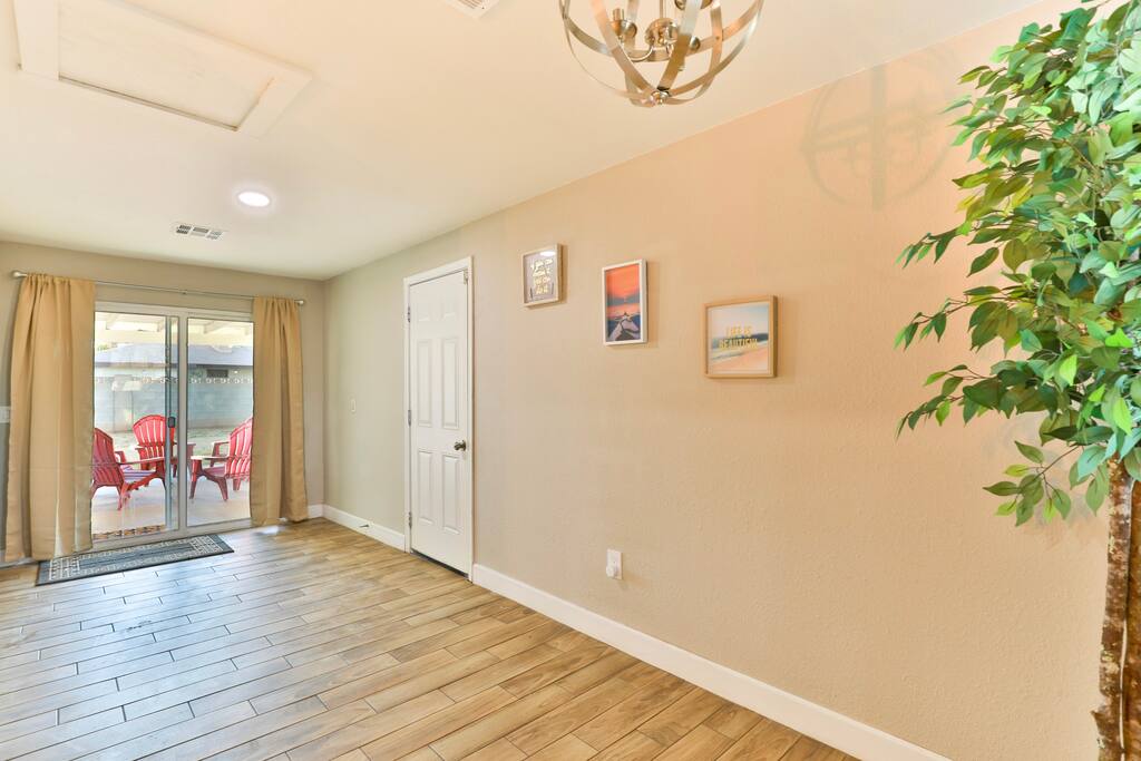 Access to the backyard through the sliding door