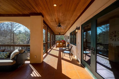 Vallentino Villa in Cuscowilla