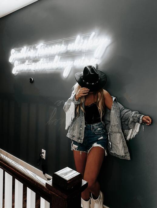 Stairway | Neon Sign | Bachelorette Photo Op
Bold stairway feature wall with our iconic “Tennessee Whiskey” neon sign—perfect for stylish, Insta-worthy bachelorette and group photo moments.