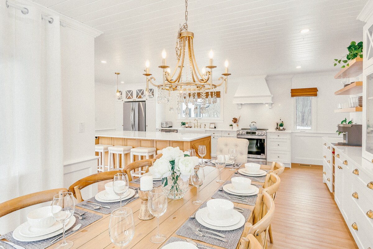 Silver Maple Farmhouse - Algonquin Highlands Silver Maple Farmhouse - Algonquin Highlands