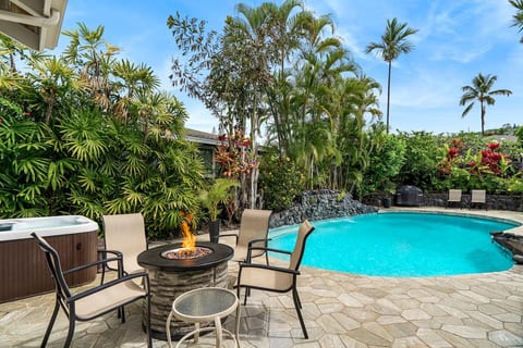 Breezy Pool Oasis 5BR AC Ocean Views 5min to Beach