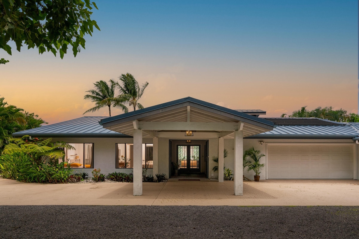 entire-estate-w-lap-pool-ocean-view-ac-in-dt-kona/