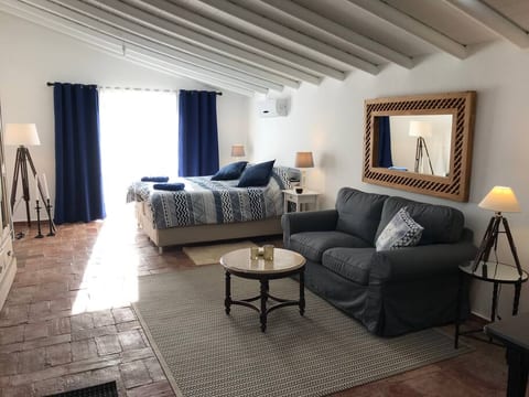 Studio Colina in Olive valley.