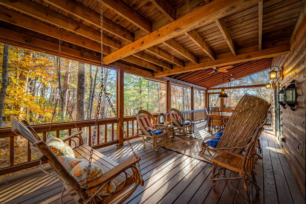 views-for-miles!-wi-fi-new-hot-tub-fire-pit!/