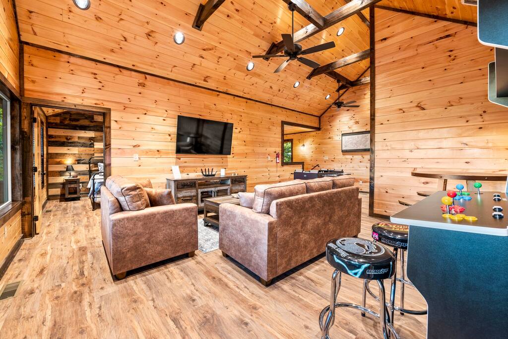 Overlook Swim Lodge - Sevierville Overlook Swim Lodge - Sevierville