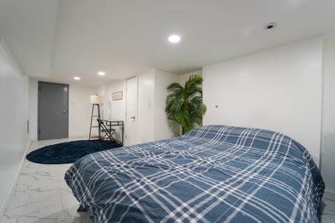 Amazing and modern studio serviced apartment