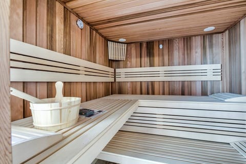 Saxon Chalet with private pool