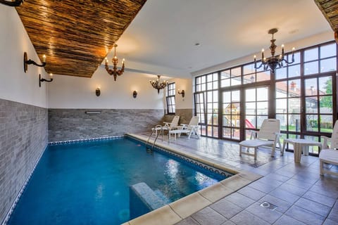 Saxon Chalet with private pool