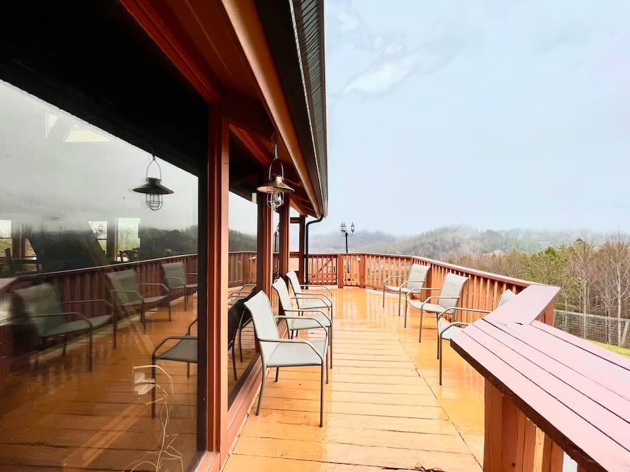 west facing main house deck
