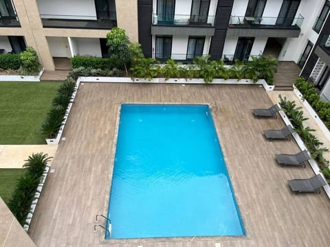 Outdoor Poolside