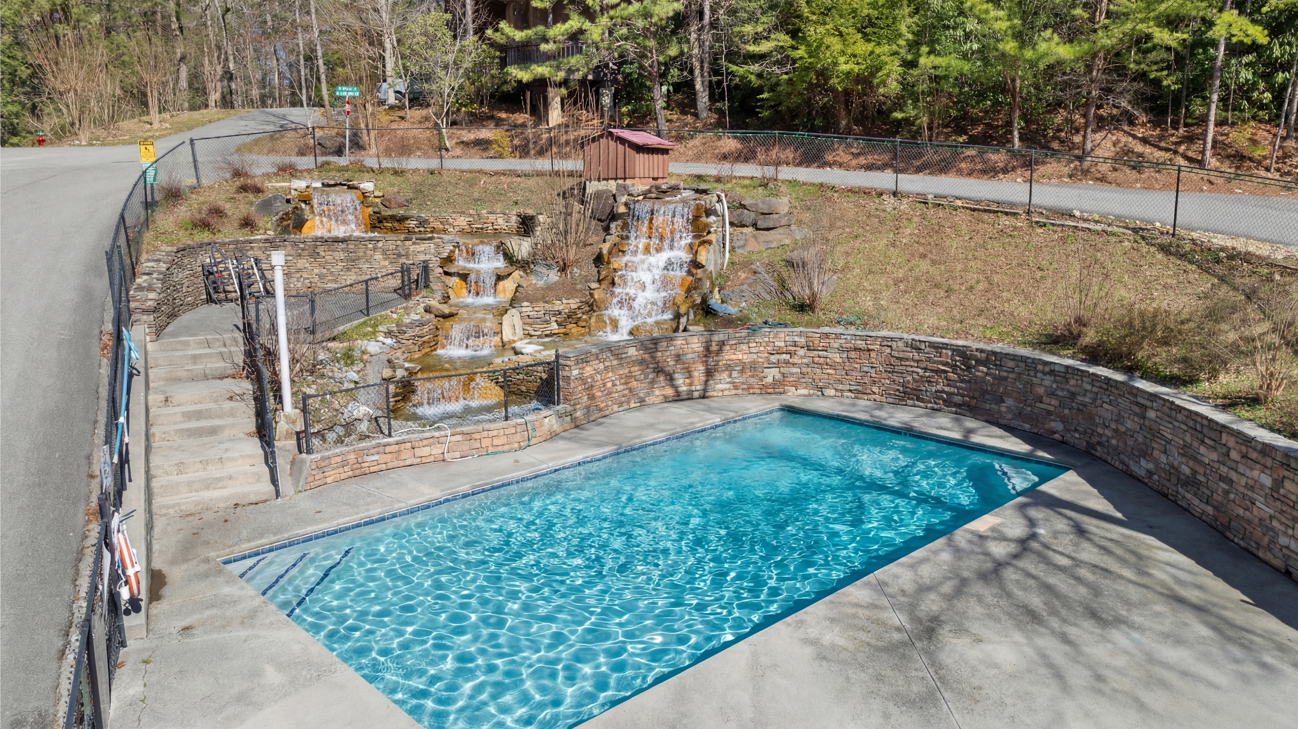 Pool steps from cabin