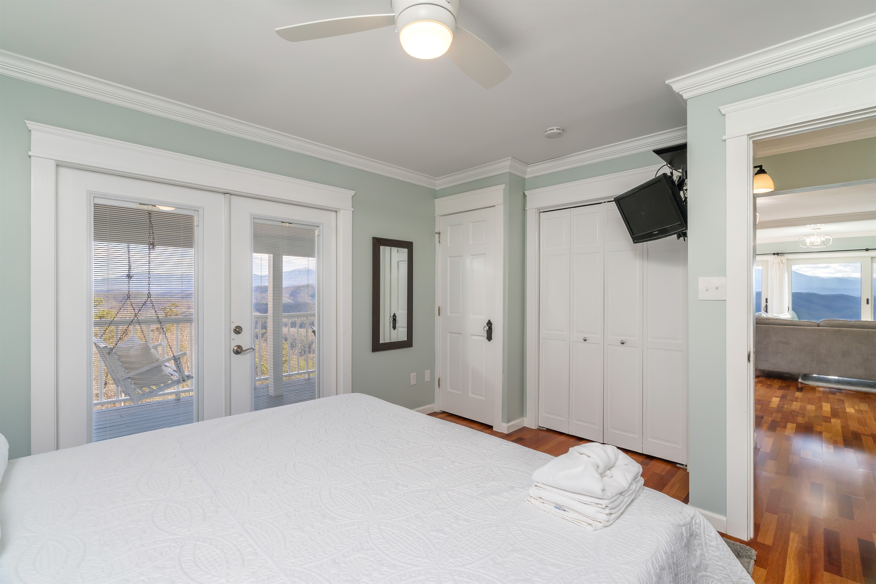 shell-mountain-cabin/