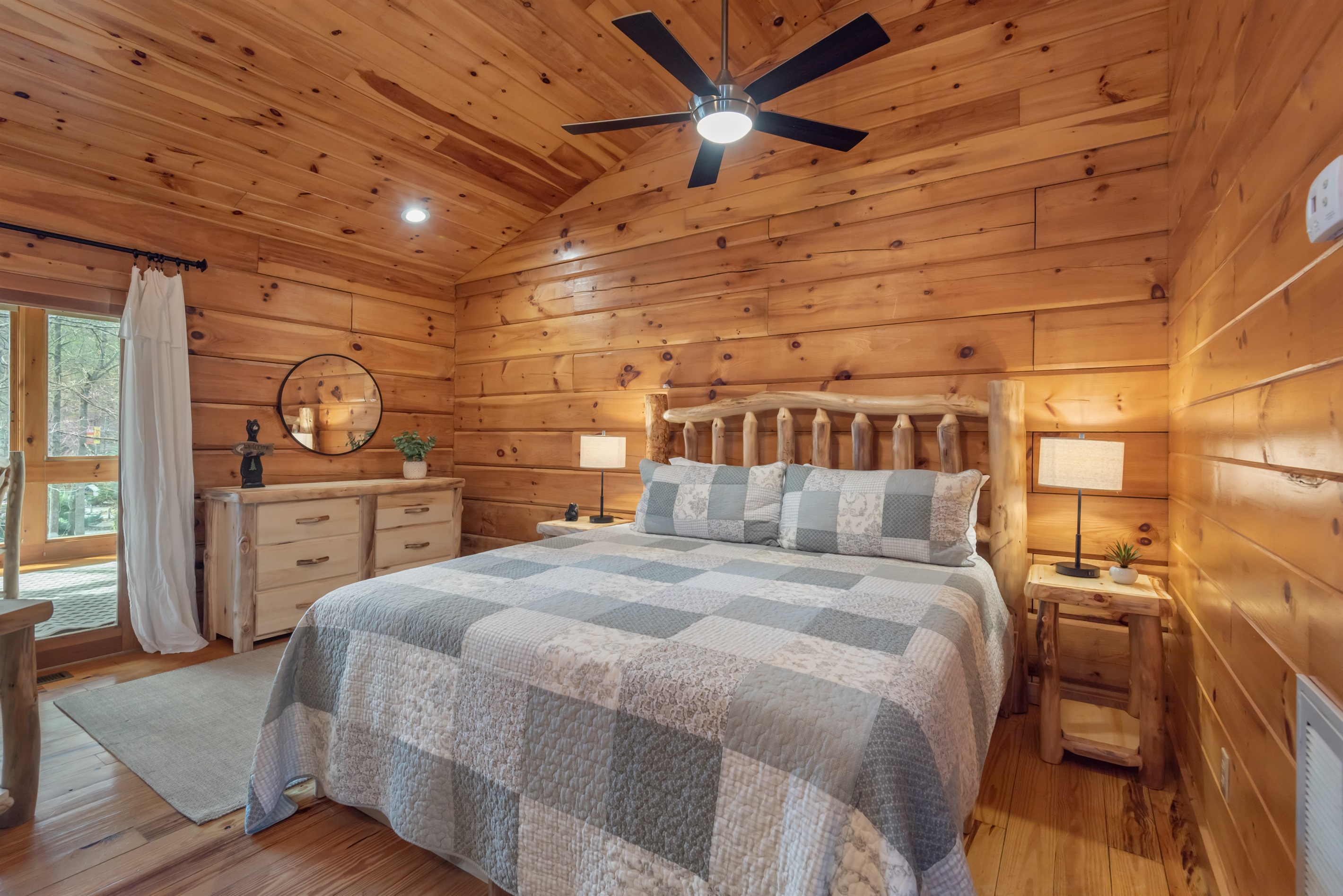 the-little-river-cabin/