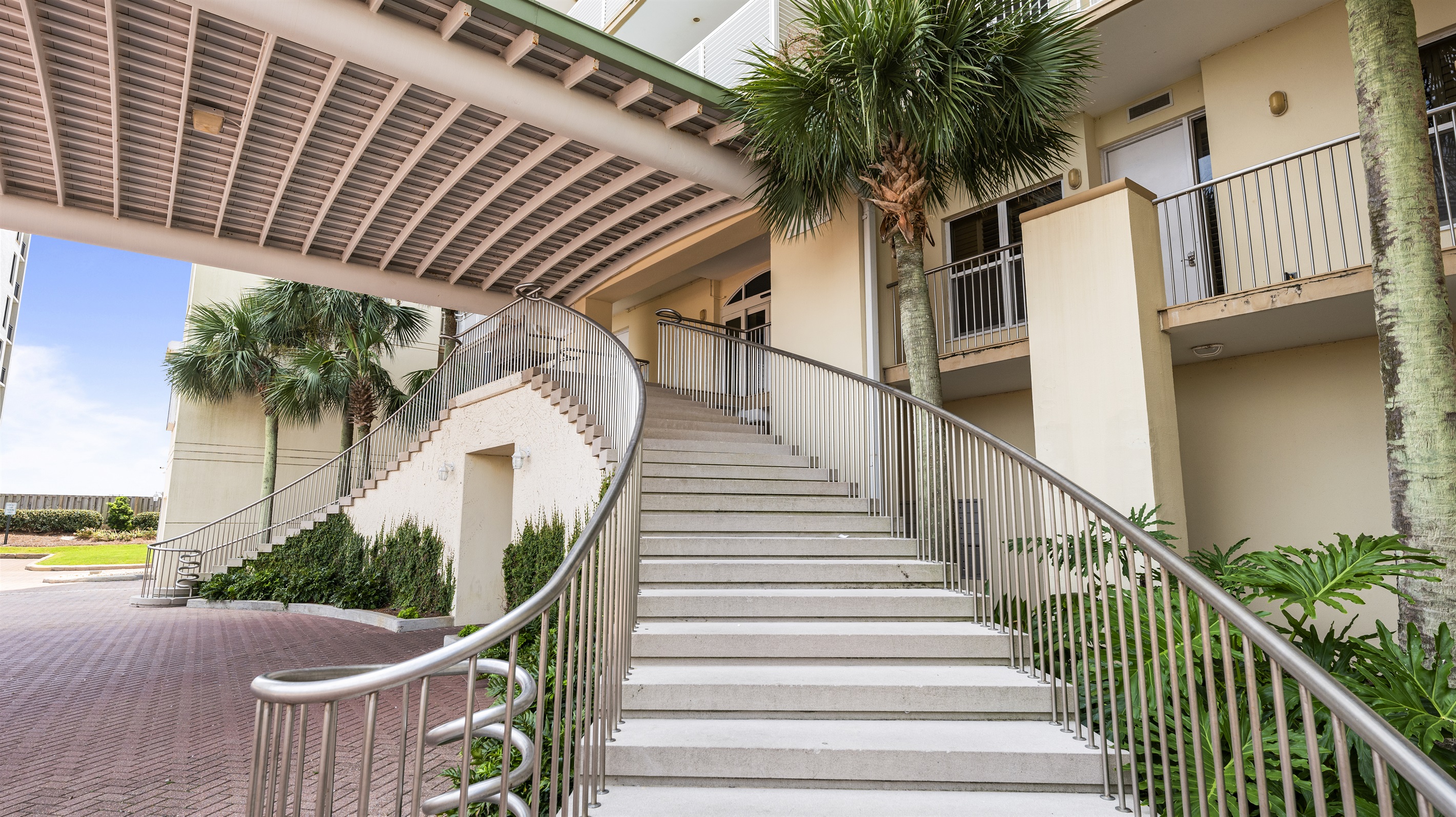 Belle Mer Outdoor Stairwell