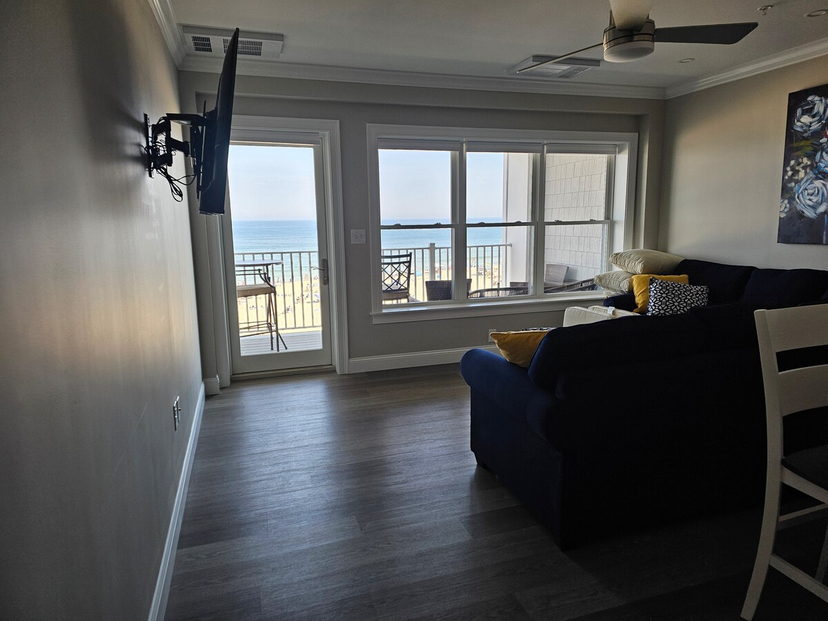 Oceanfront in prime location! - Hampton Oceanfront in prime location! - Hampton