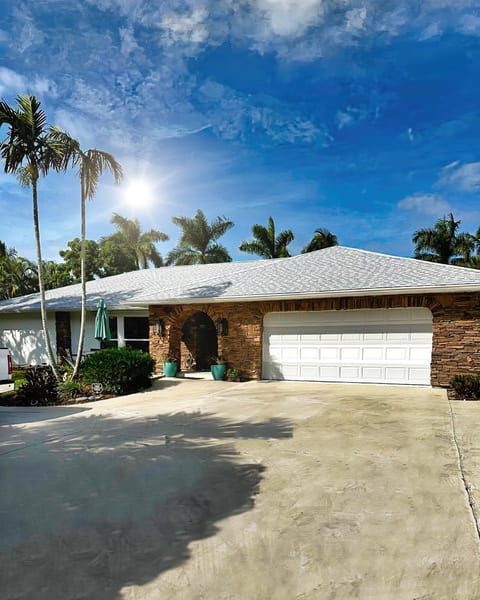NEW! Modern & Cozy Villa Riverpearl, Private Pool,