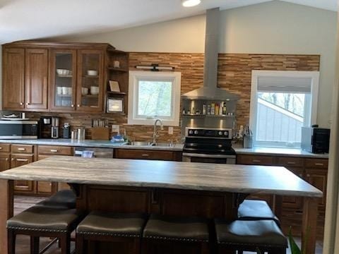 8' island, dishwasher, double oven, side by side fridge and all everything to make a great meal is provided