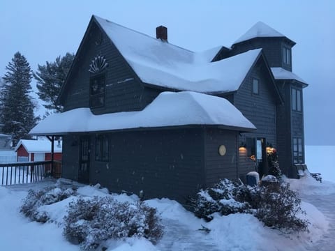 Lake Superior Shore Home