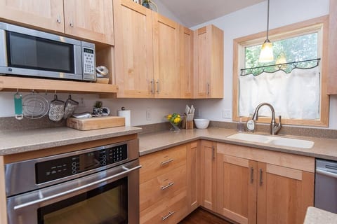 4bed/2bath with Rec room near Mayo Clinic