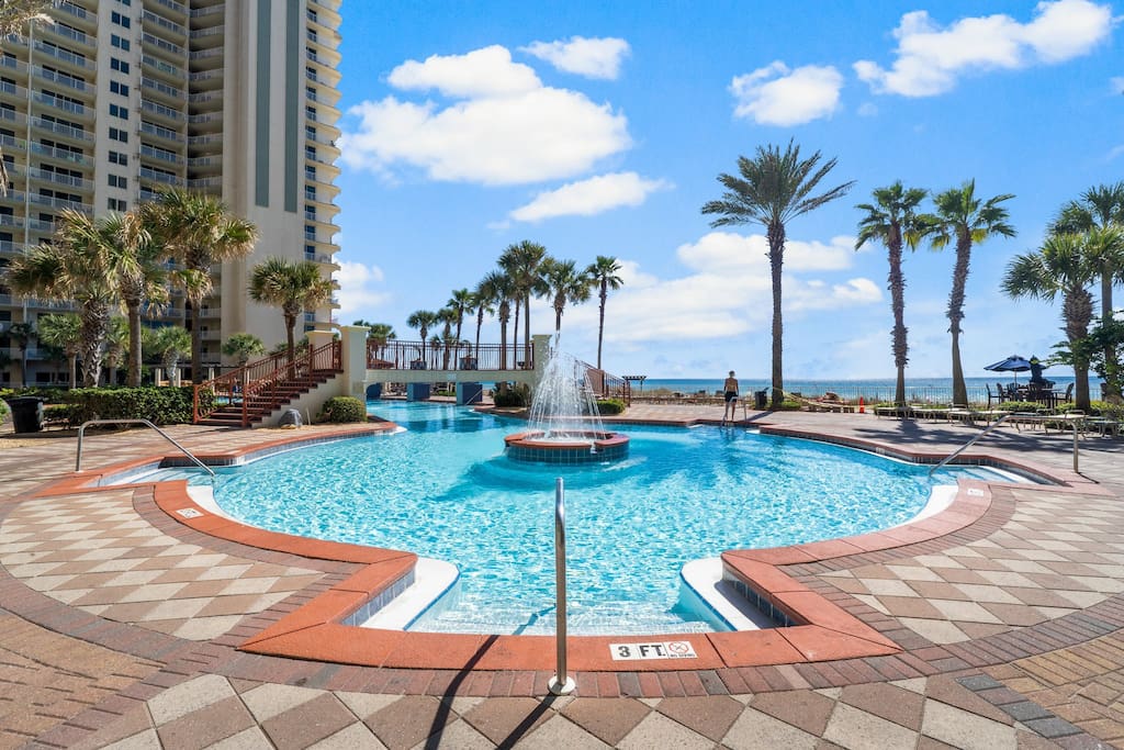 Beachfront HEAT/POOL Shores 108 dedicated parking! - Panama City Beach