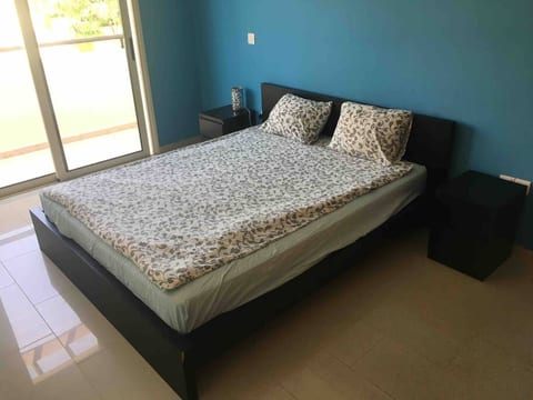 Apartment close to the sea & airport