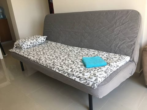 Apartment close to the sea & airport