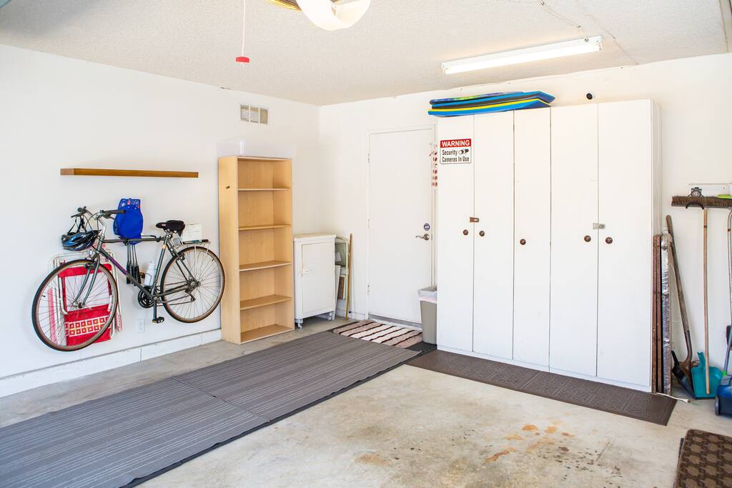 There is a bike and helmet, 2 beach chairs, bookshelf for storage and a tool chest. Boogie boards and flippers are included. - Stunning View of Carlsbad; Private, 31 days min - Camp Pendleton North