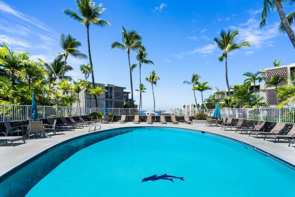 Very Clean-Newly Remodeled-Ocean Front View - Kona Very Clean-Newly Remodeled-Ocean Front View - Kona