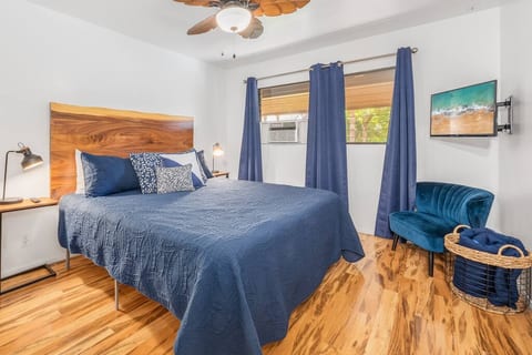 All 3 Condos - Room for 16!
