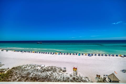 B502 | The Beach House Condominiums