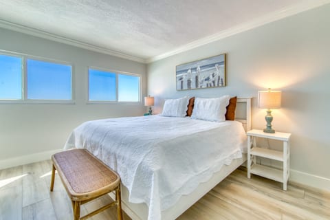 C603 | The Beach House Condominiums