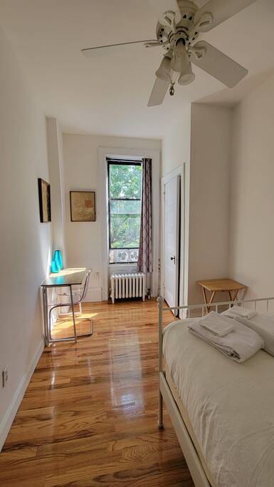 Deal - Awesome private room.