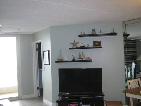 Southpoint 707 La Casa Azul