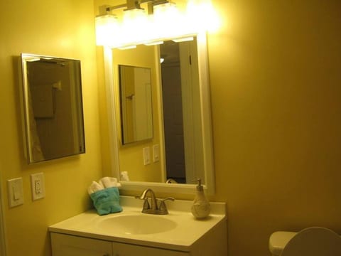 Southpoint 707 La Casa Azul