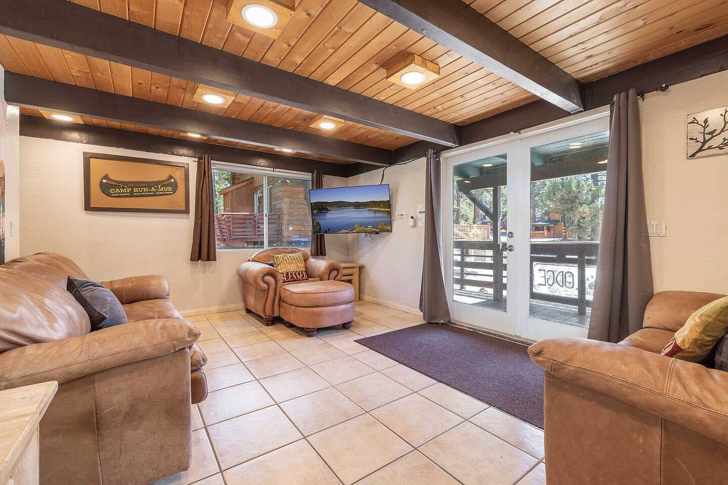 mountain-ski-slope-view-cabin-3bd-3bth-sleeps-10-big-bear-lake