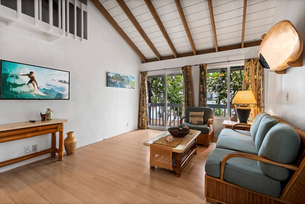 New A/C Central Kona Surf House 4bd/4bth Sleeps8