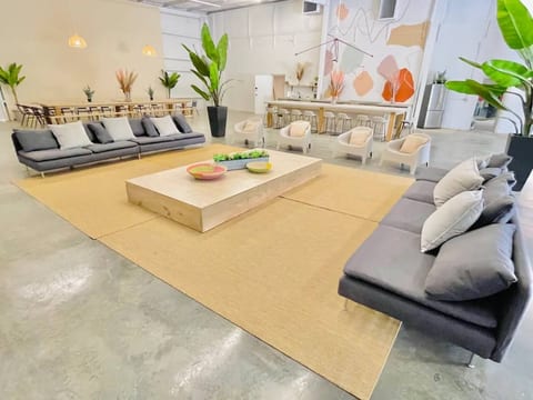Art Foundry 10ksf Pool Pickle 10 Bedroom Sleep 40