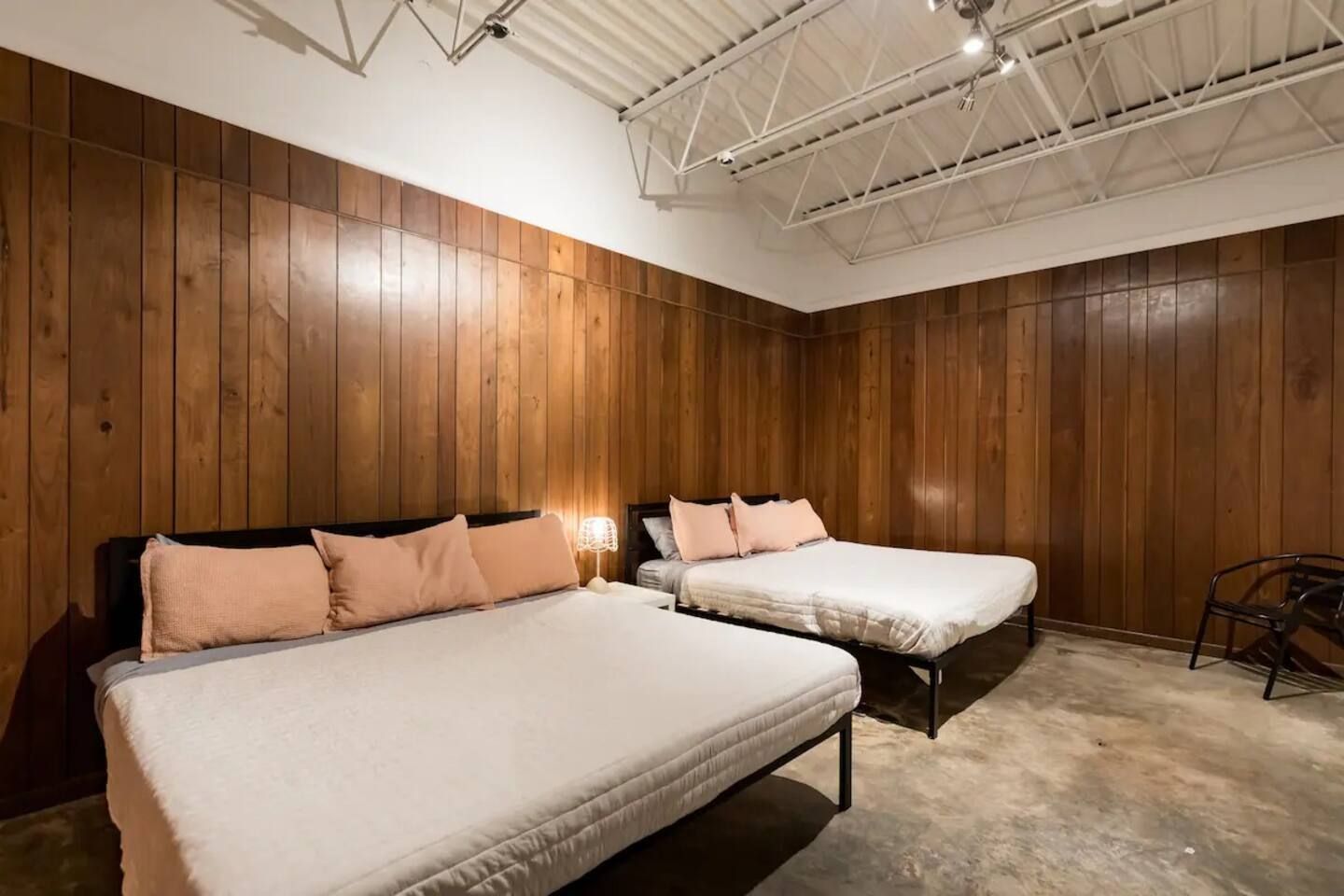 Art Foundry 10ksf Pool Pickle 10 Bedroom Sleep 40