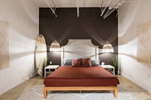 Art Foundry 10ksf Pool Pickle 10 Bedroom Sleep 40