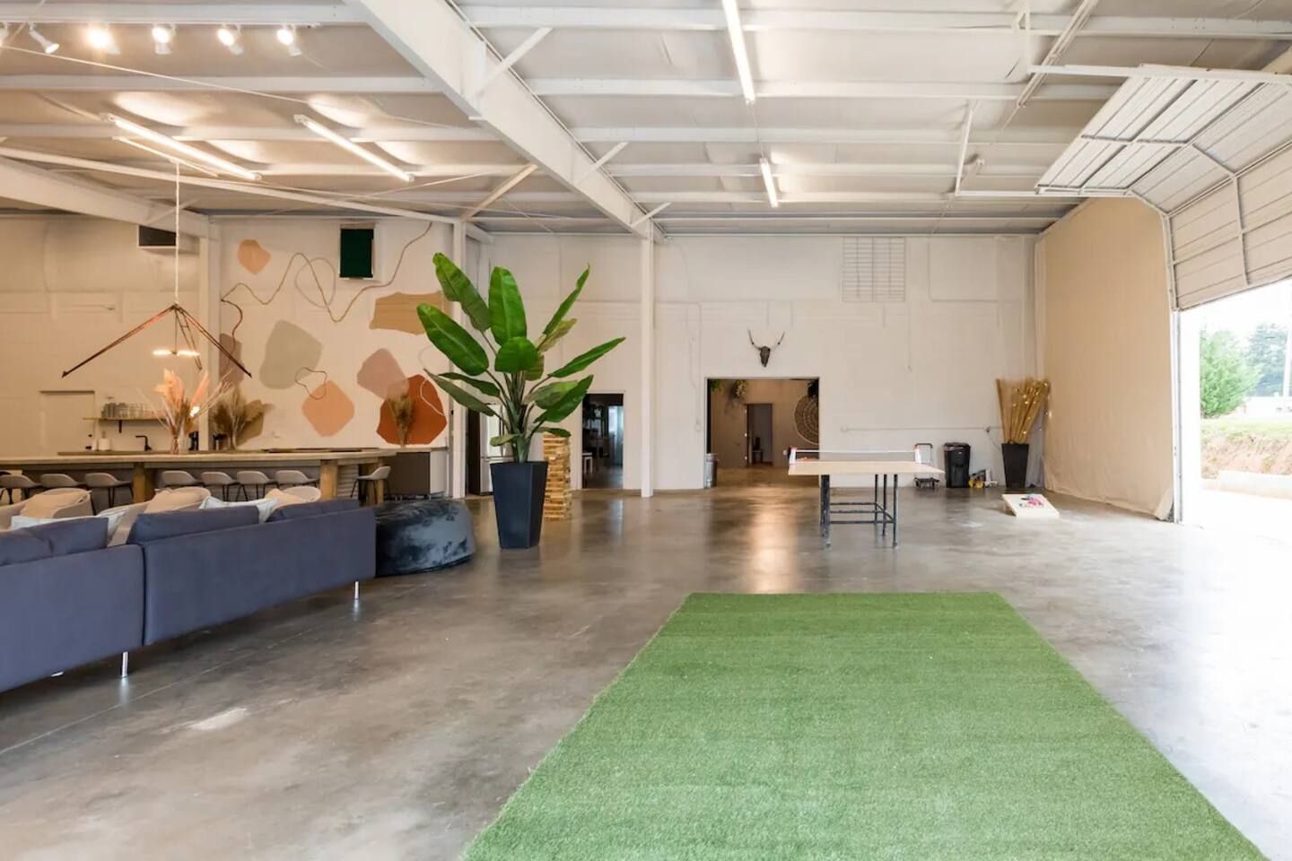 Art Foundry 10ksf Pool Pickle 10 Bedroom Sleep 40