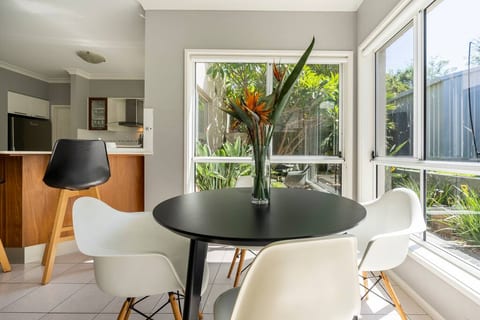 Amazing family friendly home, Cusp of Werri Beach