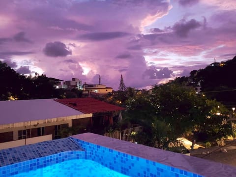 Modern 1 bedroom close to Zona Romantica