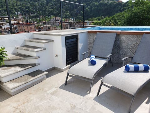 Shared pool on the roof top