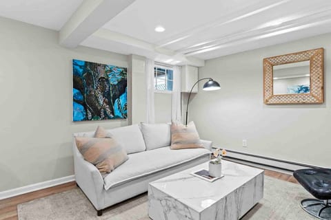 Luxury Private Oasis near Georgetown w/ parking