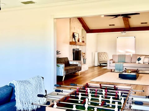 MarshView Oasis-Near Mayo-King Bed-Private Retreat