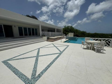 5 bed luxury Barbados villa with stunning views